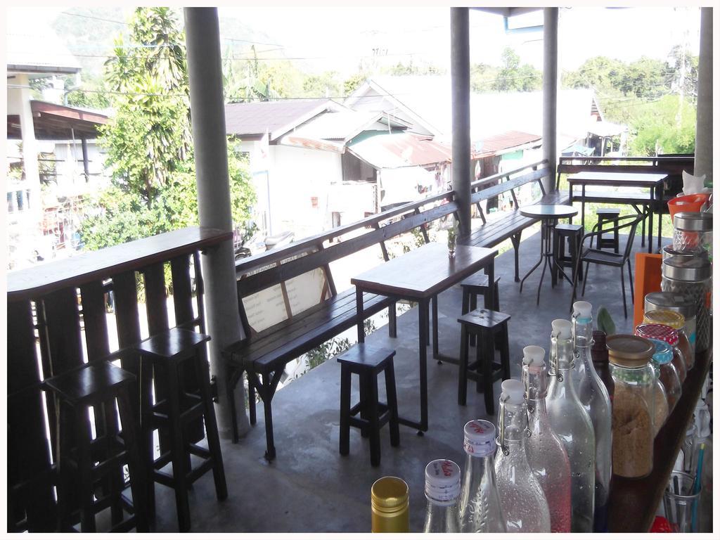 Sichangstyle Resort Ko Si Chang Bagian luar foto