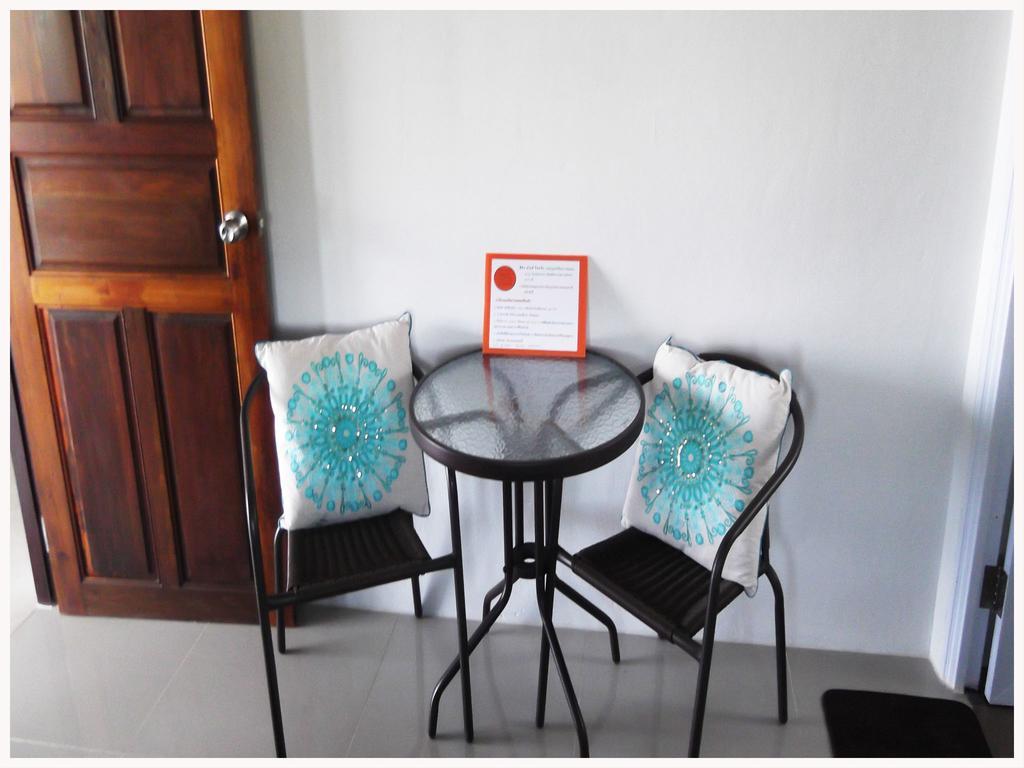 Sichangstyle Resort Ko Si Chang Bagian luar foto