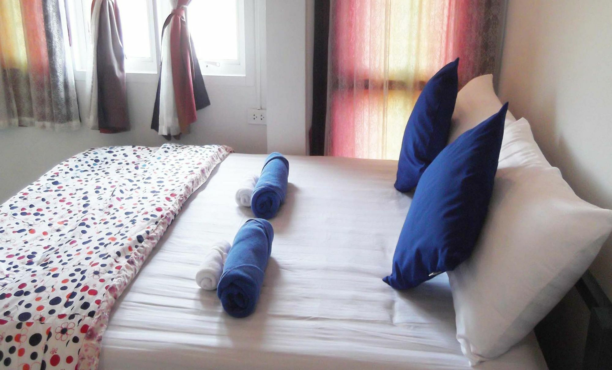 Sichangstyle Resort Ko Si Chang Bagian luar foto